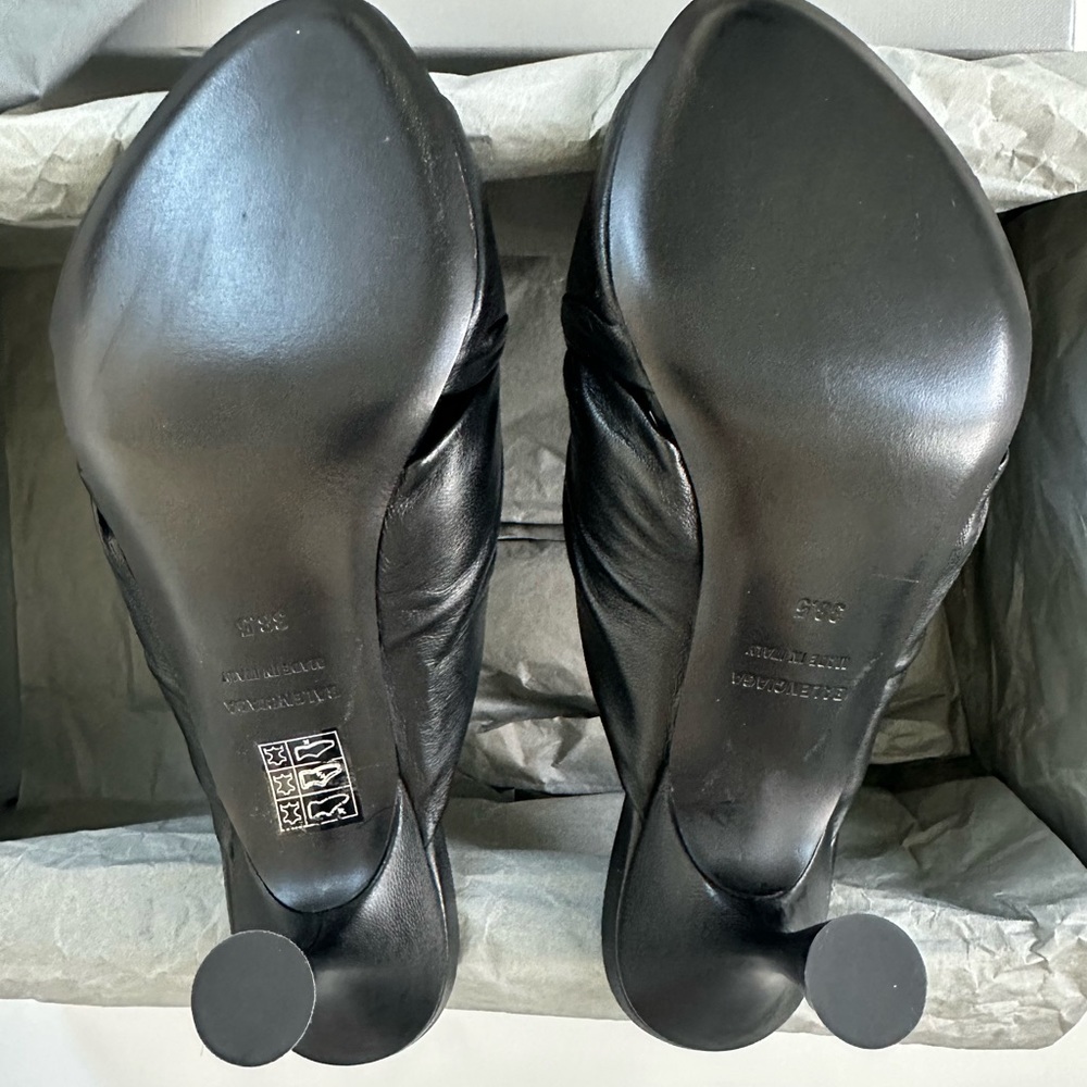 Brand new with box and shoes bag Drapy Twist Balenciaga sandals EU size 38.5 - Picture 6 of 10